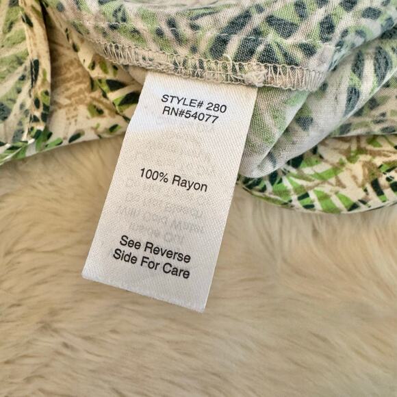 CAbi Tropical Leaf Print 3/4 Sleeve Faux Wrap Dress Small Style 280 - Picture 6 of 12